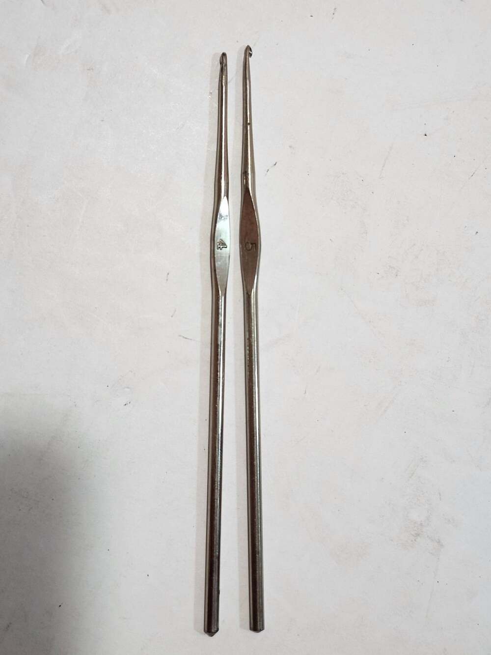 Vintage Steel Crochet Hooks Sizes 4 And 5 Set of 2